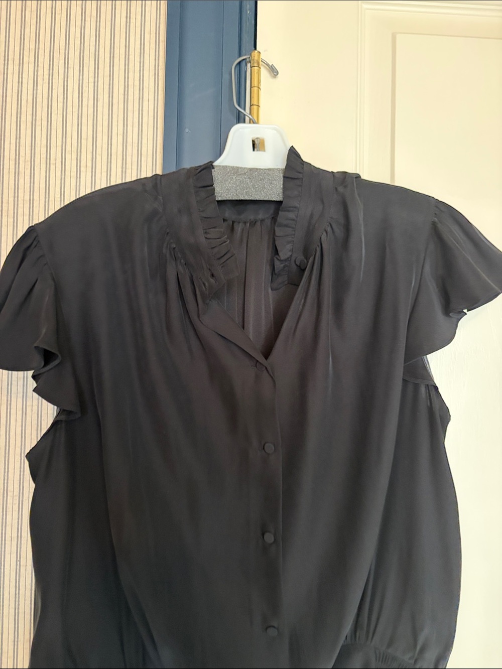 Frame Black Ruffle-Sleeve Button Front Women's Top - Picture 2 of 4